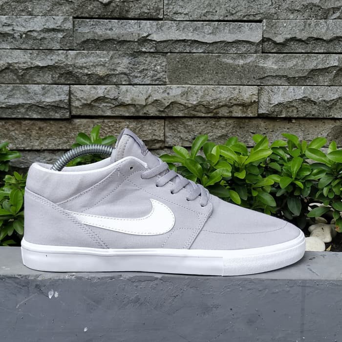 sepatu nike sb portmore