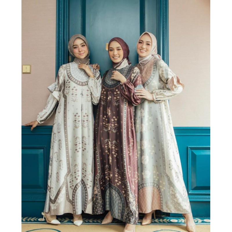 Lily Dress By WearingKlamby