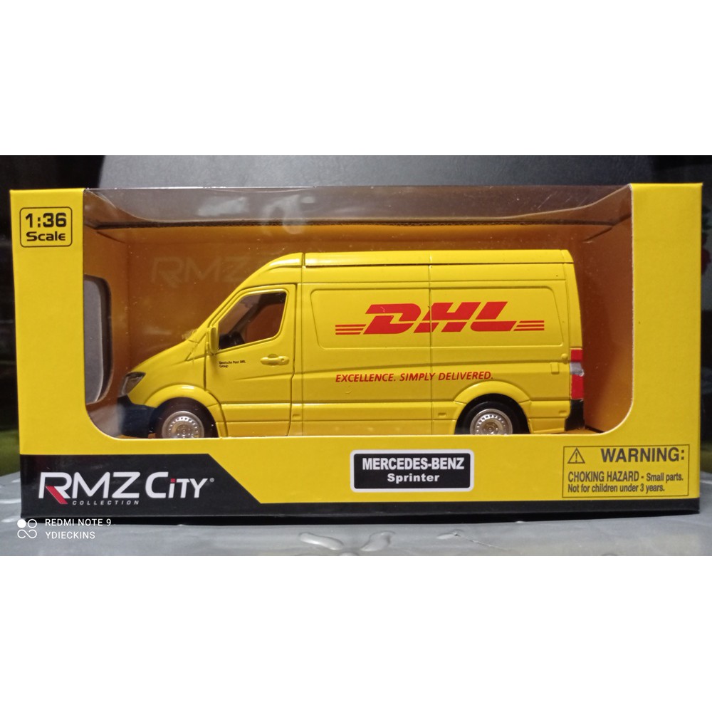 Diecast RMZ City Mercedes-Benz Sprinter DHL - Yellow