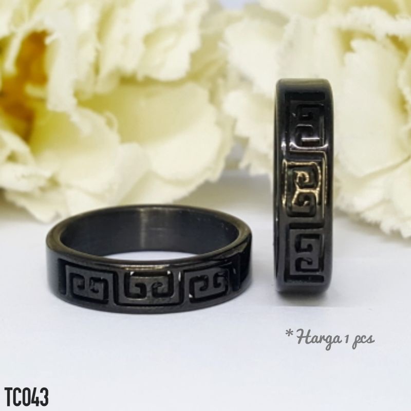 COD RING COUPLE TITANIUM MOTIF UKIR GOLD