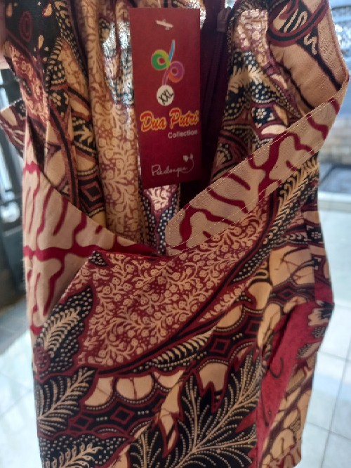 Blouse Batik Wanita Modern Trendy By Batik Dua Putri Collection