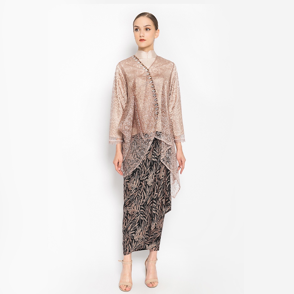 Jenni Austin - Jehan Naoki Set ( Kebaya, long sleeves inner , skirt)