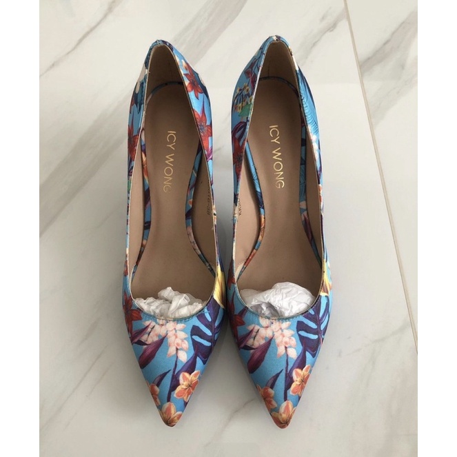 preloved like new ICY WONG high heels 8cm size 38 (panjang kaki: 24cm)