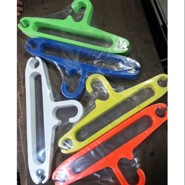 Hanger baju dd (isi 12 pcs)