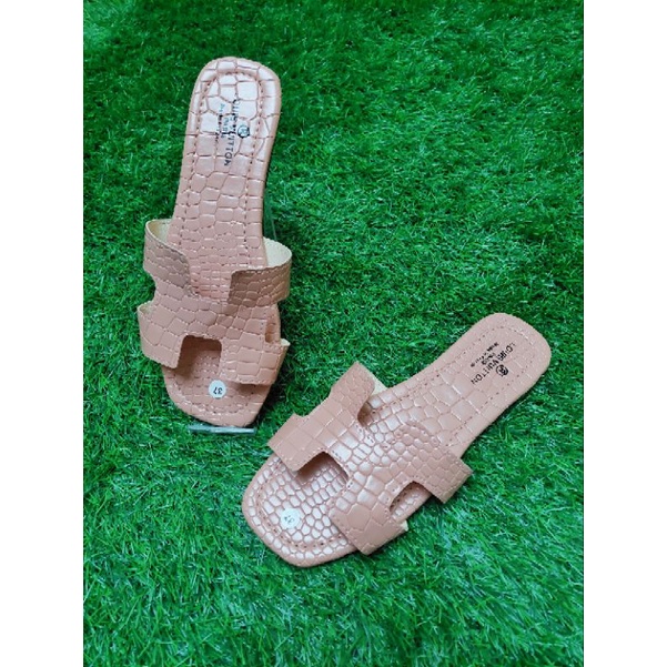 SIAP KIRIM sandal slip wanita croco with box import