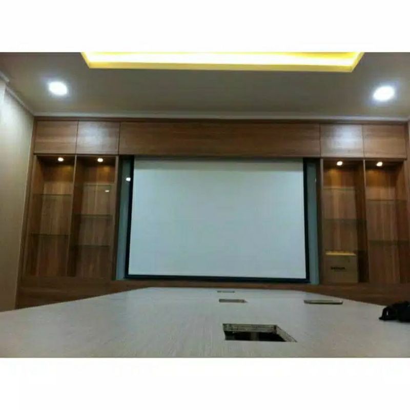 screen motorized proyektor 120 inch diagonal 4 : 3