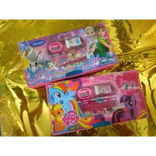 

Tempat Pensil Magnet Isi Jumbo BAGUS BANGET