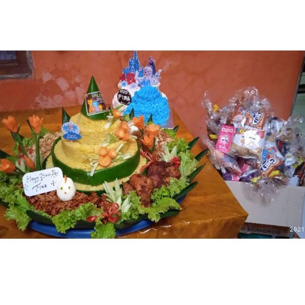 

Paket Tumpeng ultah lengkap 30 Anak