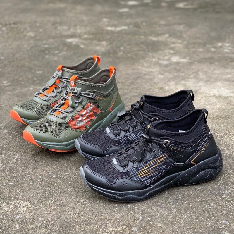 910 NINETEN HAJIME SEPATU RUNNING TRAINING