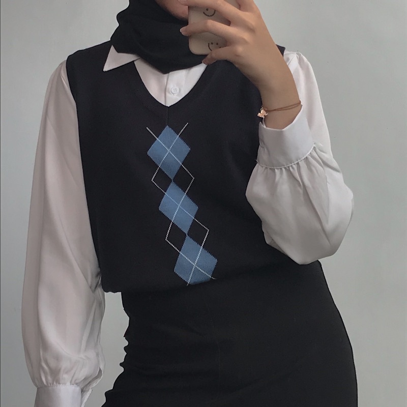 blue argyle vest ka adinda