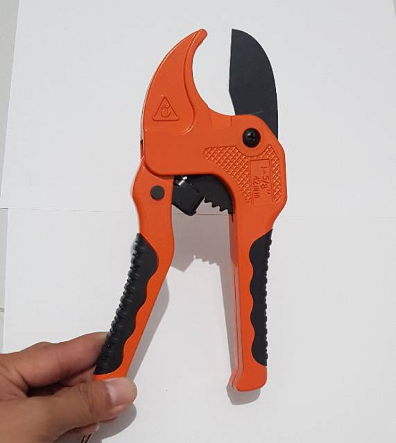 Gunting pipa Camel 42mm pipe cutter pvc