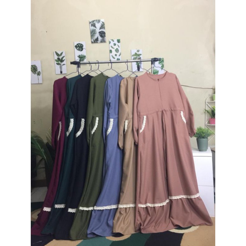 Gamis polos renda