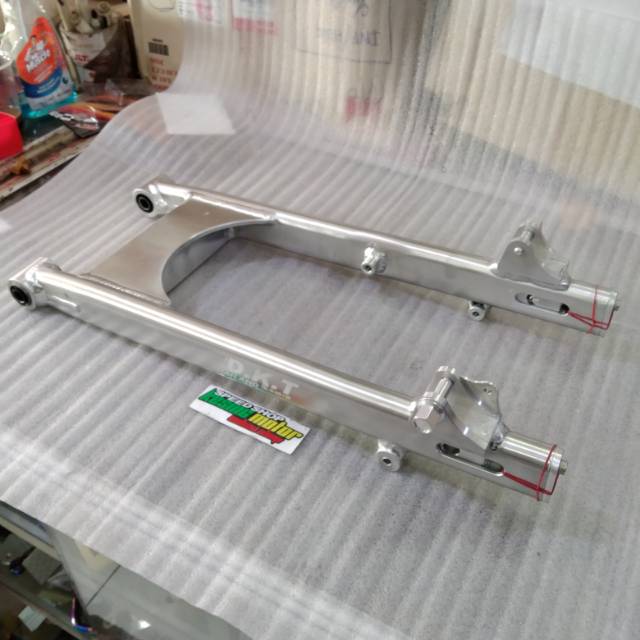 Swing Arm DKT Thailand Model Oval Silver  Jupiter,Jupiter z,Vega,Vega New,Fizr