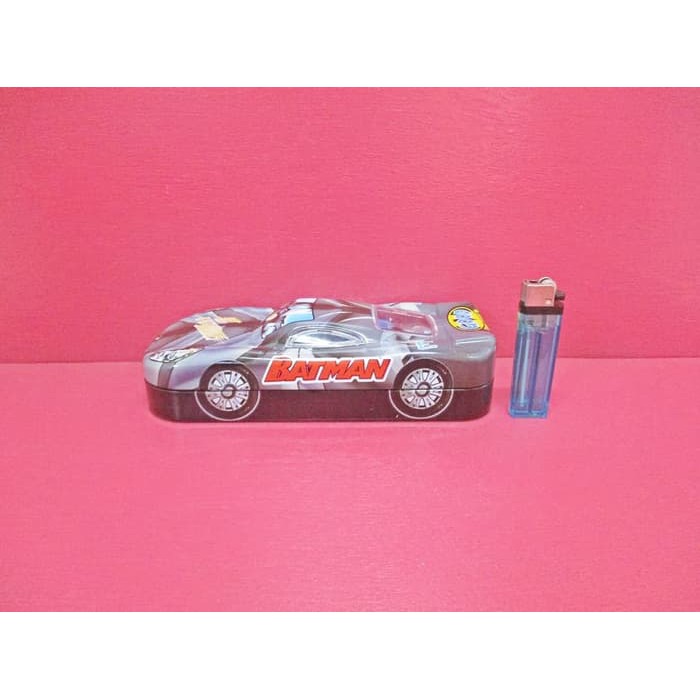 

Tempat Kotak Pensil (Pencil Case) Kaleng Mobil BATMAN XDA3329