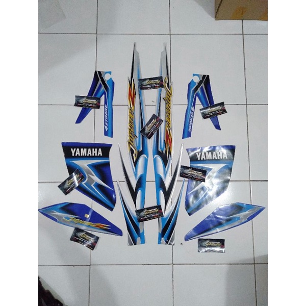 Sticker Lis Body Motor Yamaha Jupiter Z Burhan Tahun 2007 Silver biru