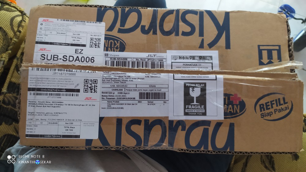 Folding Hanger  20 Stick Dan 24 Stick