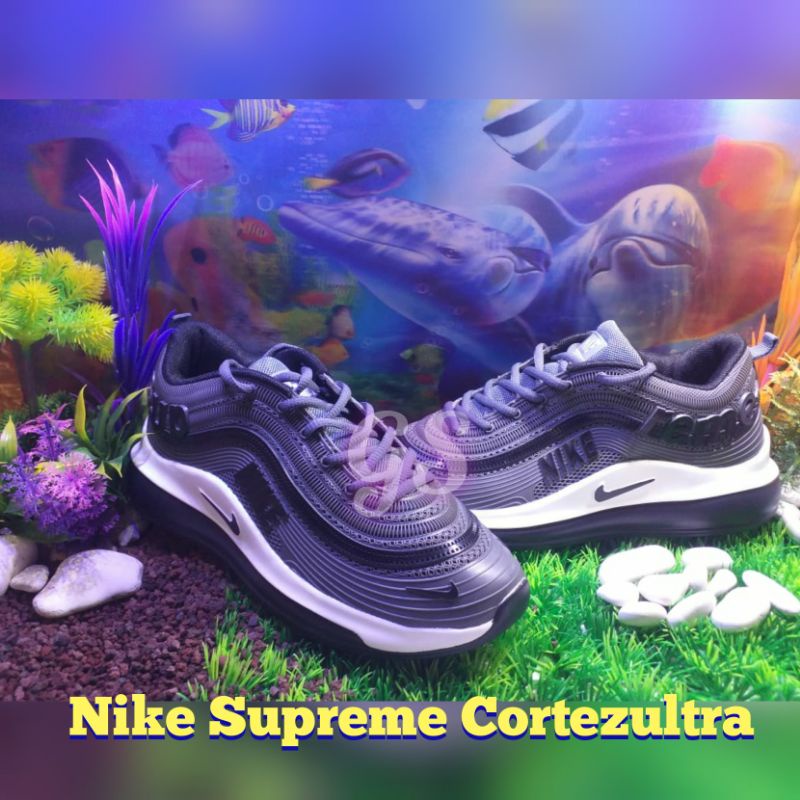 Nike Supreme Cortezultra