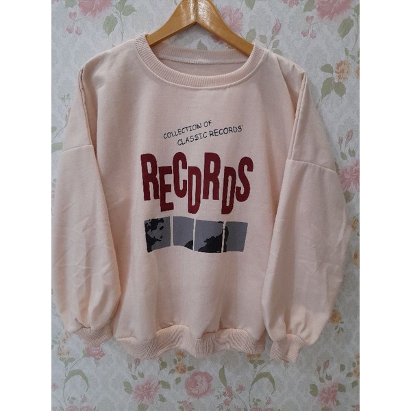 RECORDS CREWNECK SWEATER OBLONG