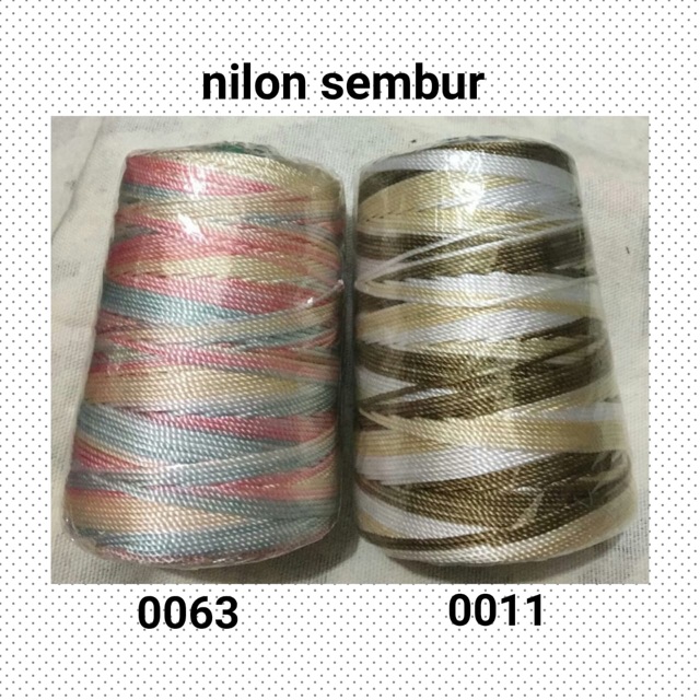 Benang rajut nilon sembur cap peniti (1gulung)