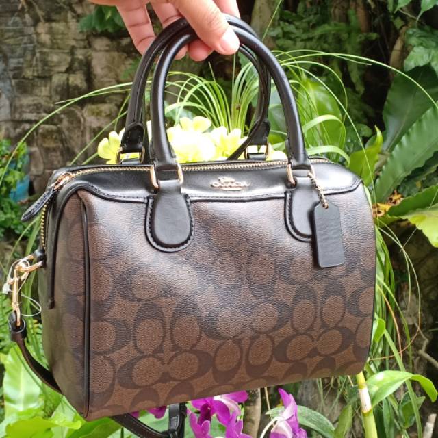 coach mini bennet signature mahogany