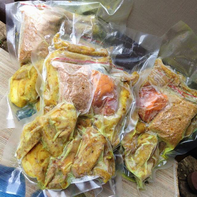 

Ayam pejantan muda siap goreng