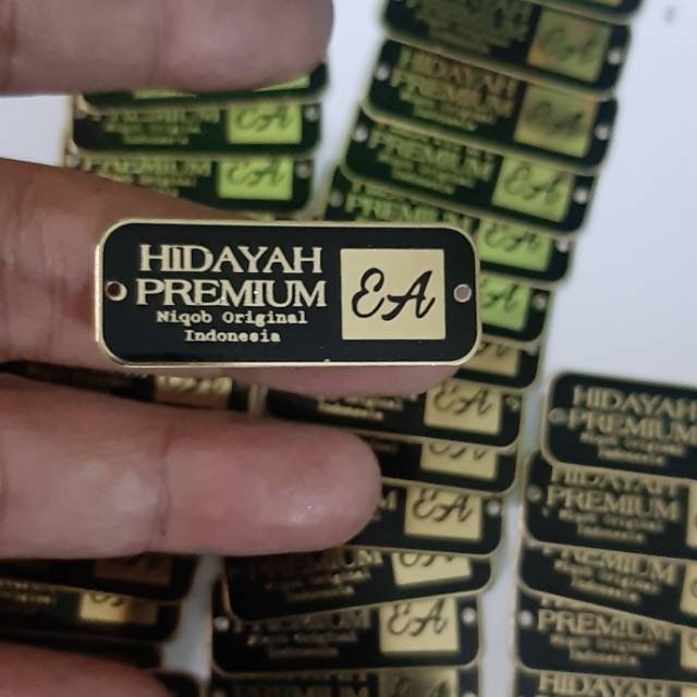 

Label jilbab, label hijab, merk tas