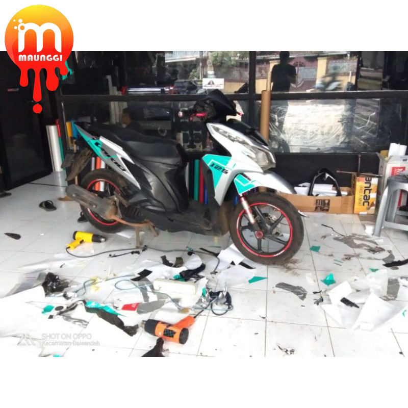 Decal vario lama striping full body vario 125 versi lama