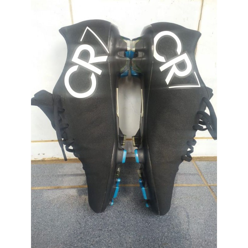 Mercurial Victory V CR7 FG