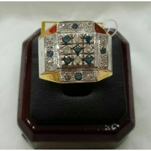 Cincin Berlian Biru