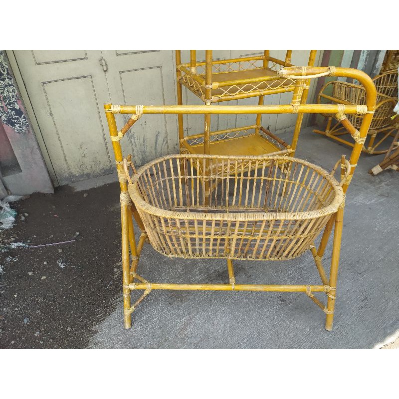 Ayunan Bayi Rotan asli ayun samping-1