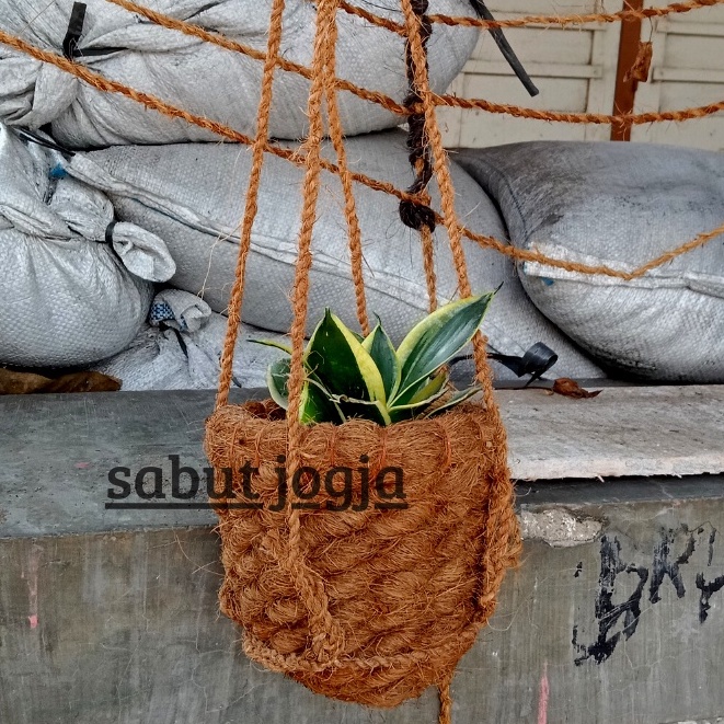 pot babut besar - pot sabut kelapa - pot gantung unik
