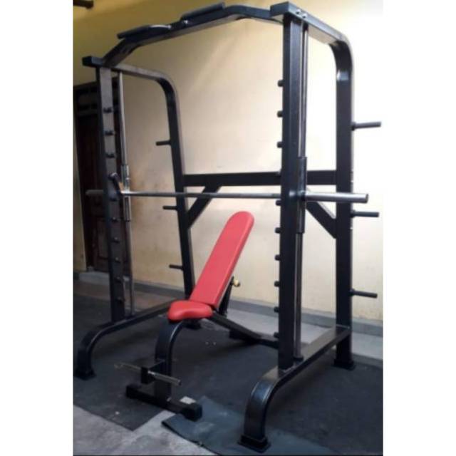 ALAT OLAHRAGA FITNES GYM SMITH MACHINE