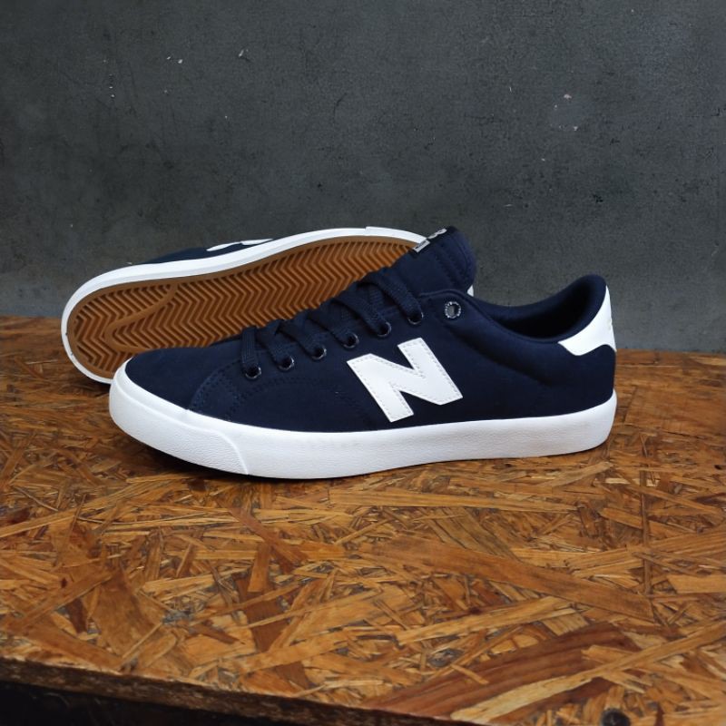 new balance 210 sneakers