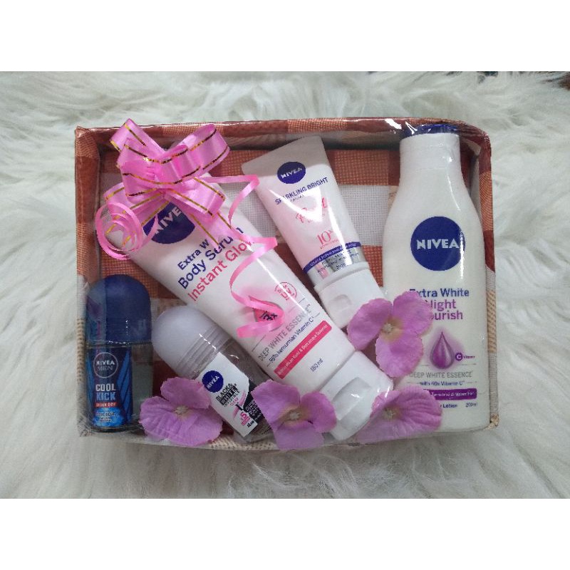 Jual PAKET HAMPERS NIVEA BODY CARE PAKET KADO PAKET WISUDA Kado Ultah