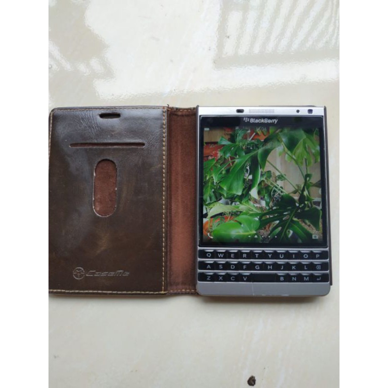 blackberry passport silver edition