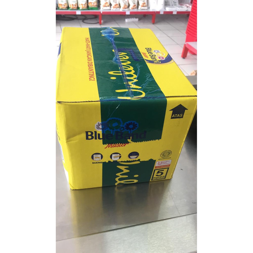 

Promo Spesial - Blueband 4,5 Kg Master Original Mentega Margarine