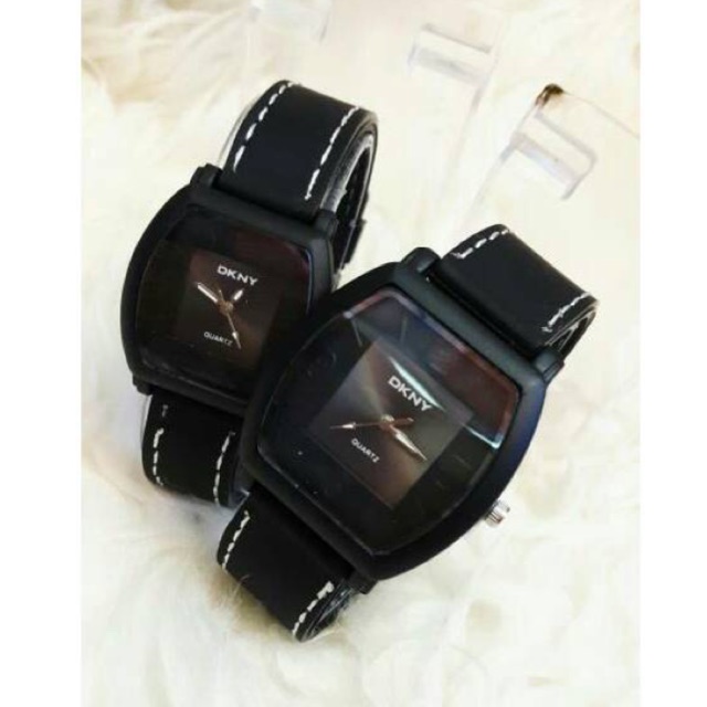 jam tangan couple DKNY murah meriah sudah sepasang IMPORT