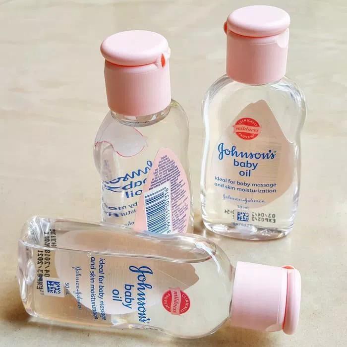 Johnson's Baby Oil Minyak Pijat Bayi (Tersedia varian ukuran)