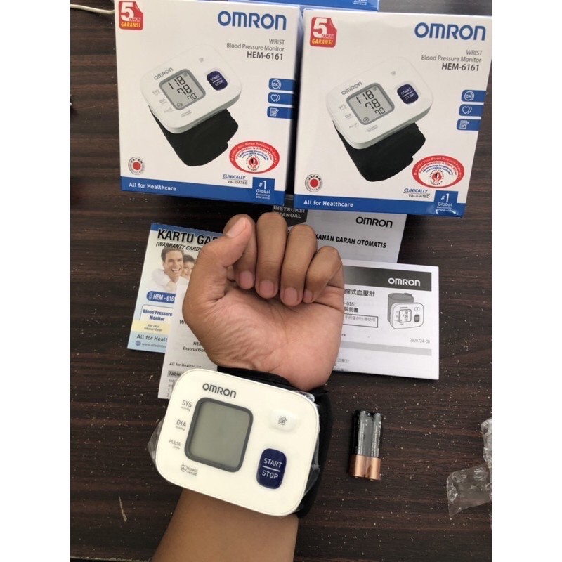 TENSIMETER DIGITAL PERGELANGAN TANGAN OMRON HEM 6161 / OMRON WRIST BLOOD PRESSURE MONITOR HEM 6161