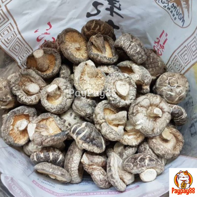 

JAMUR SHITAKE HIOKO PREMIUM / FRAGRANT MUSHROOM / XIANG GU 500 GRAM