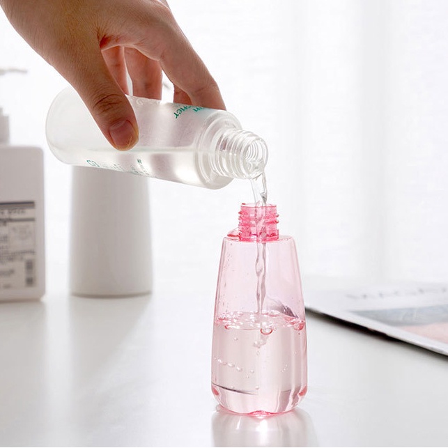 100ML Multi-color Transparent Plastic Spray Bottle / Multi-purpose Fine Mist Hair Sprayer