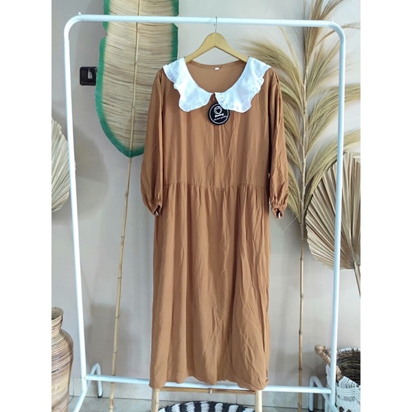 Midi rayon crincle polos kerah putih/midi jumbo rayon crincle / rayon crincle premium jumbo /dress muslim polos jumbo