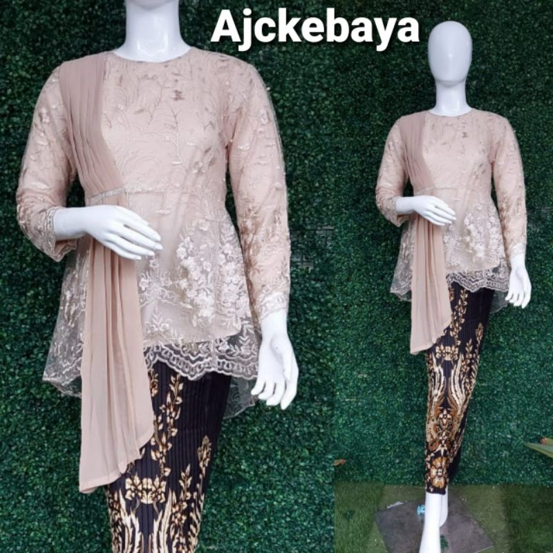 kebaya gotiik tille selendang /stelan kebaya modern tulle