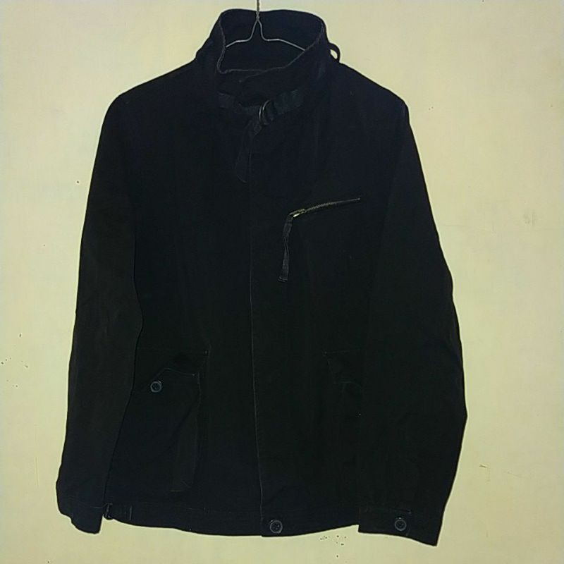 jaket cowok katun kanvas hitam