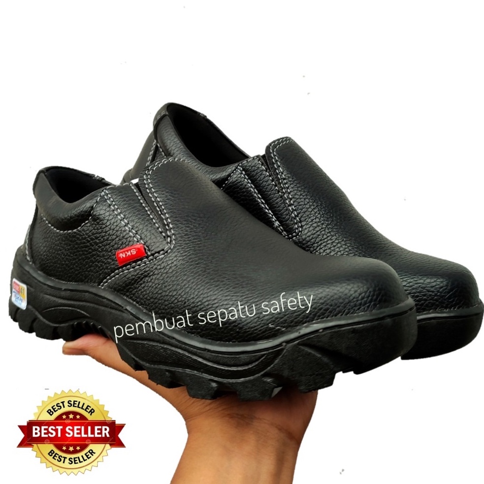 Sepatu Safety Slip On King Skn Ujung Besi Anti Slip Tidak Licin Kerja Hotel Kantor Dapur Pom Bengkel Mekanik Kitchen Ob Restoran Kulit Buatan Impor Sepatu Safety Boots Slip On Fantofel Hitam