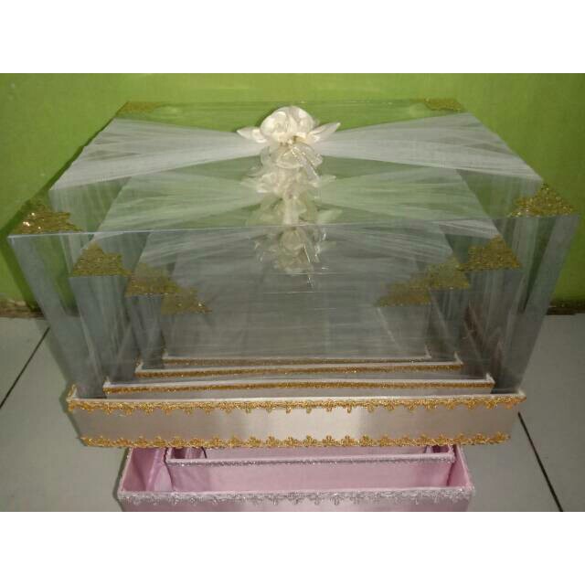 Souvenir Box/Kotak hantaran seserahan pernikahan model tile Full Mahkota/renda bawah isi 4 kotak