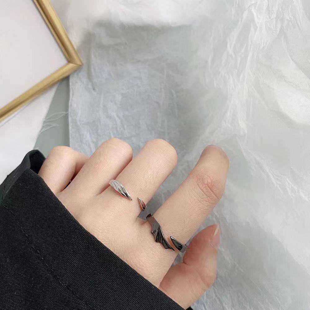 Sepasang Cincin Desain Devil Angel Untuk Pria Dan Wanita