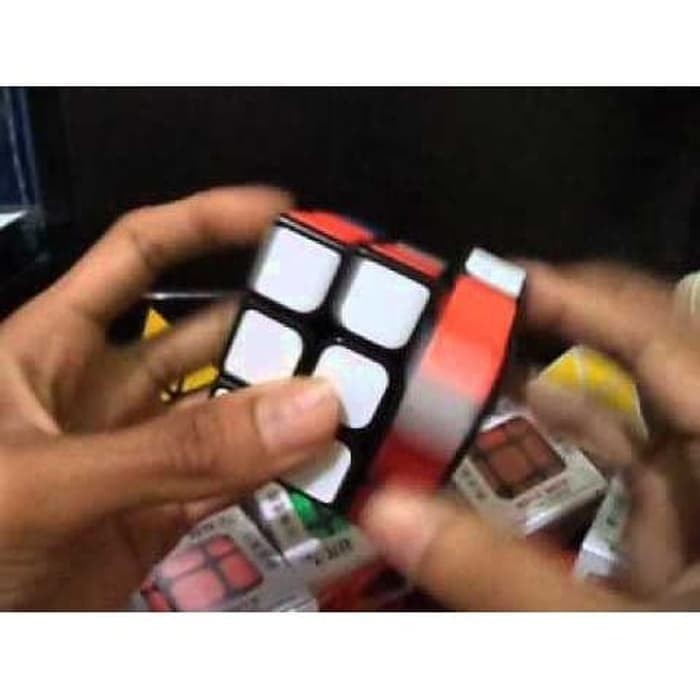 Rubik 3x3 Yong Jun Guanlong Speed Cube 3x3