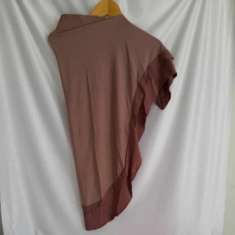 NADIVA CANTIK | AZZURASCARF | BERGO SPORT | HIJAB SPORT | BERGO POLOS | HIJAB INSTAN | HIJAB MURAH-Nude