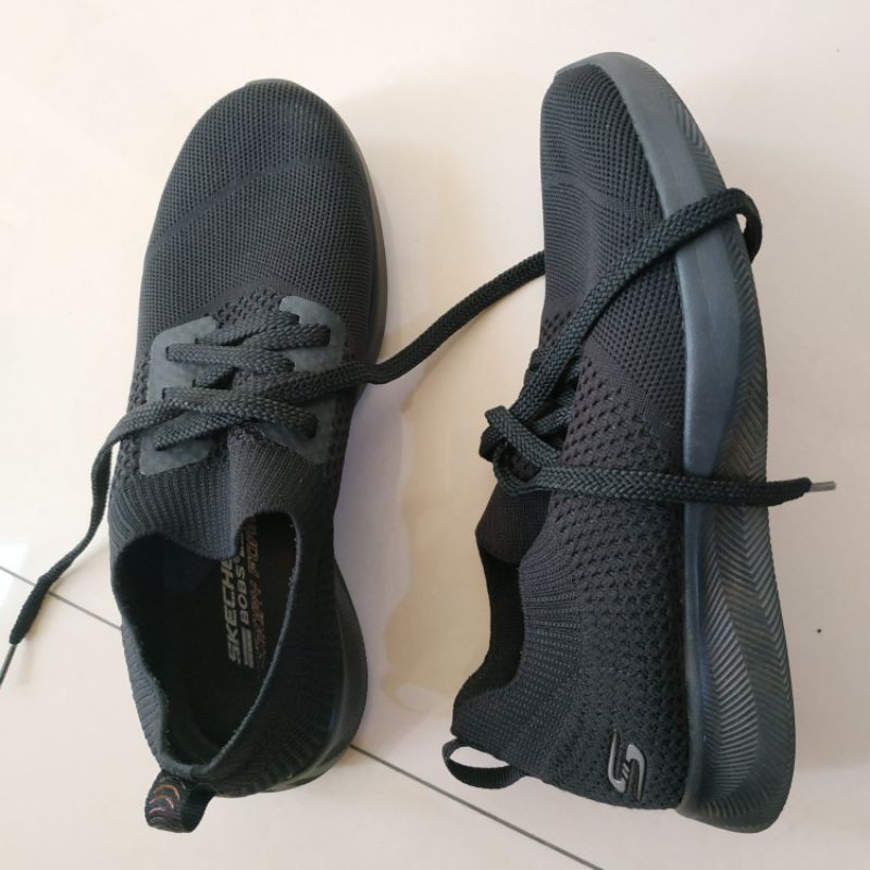 Skechers Preloved size 38